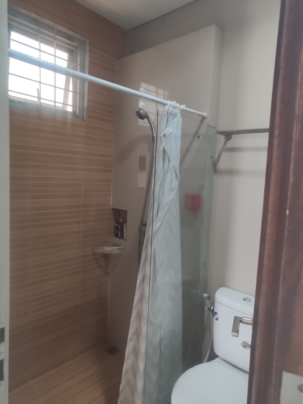 Disewakan Rumah di Taman Napoli Lippo Cikarang